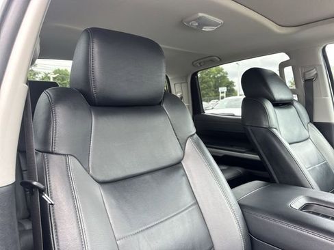 Used 2019 Toyota Tundra Limited w/ Limited Premium Package AWD/4WD image 29