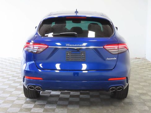 Used 2022 Maserati Levante GT AWD/4WD image 4