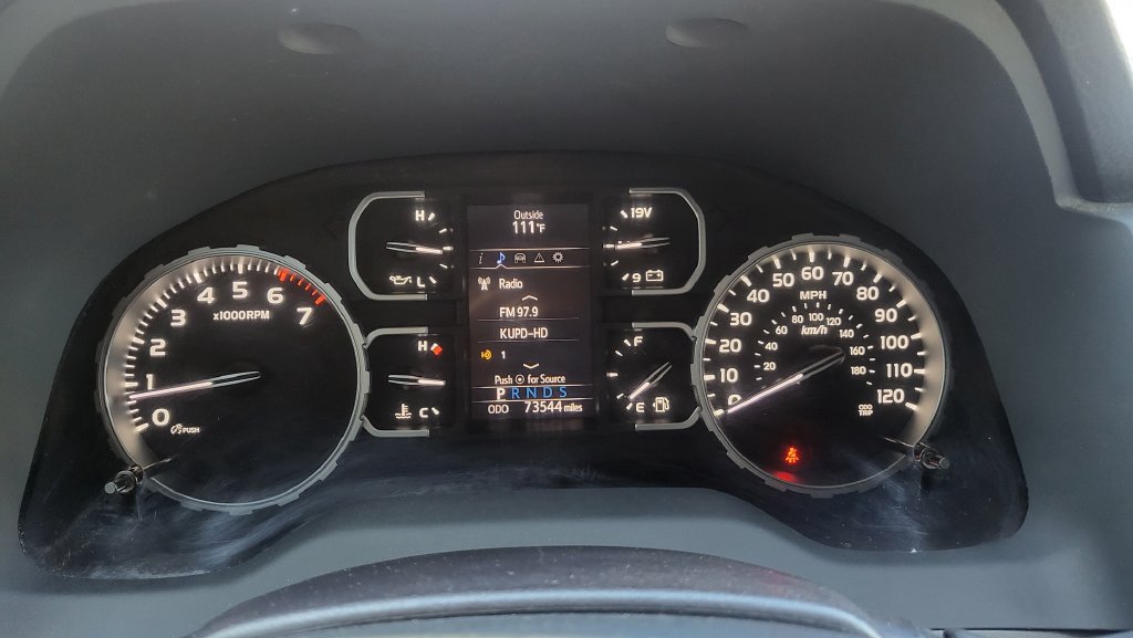 Used 2018 Toyota Tundra SR5 w/ SR5 Upgrade Package AWD/4WD image 30