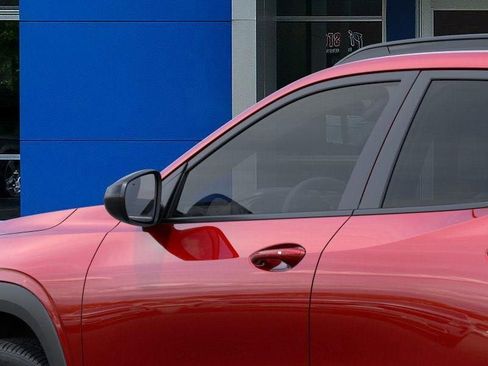 New 2026 Chevrolet Trax RS image 12