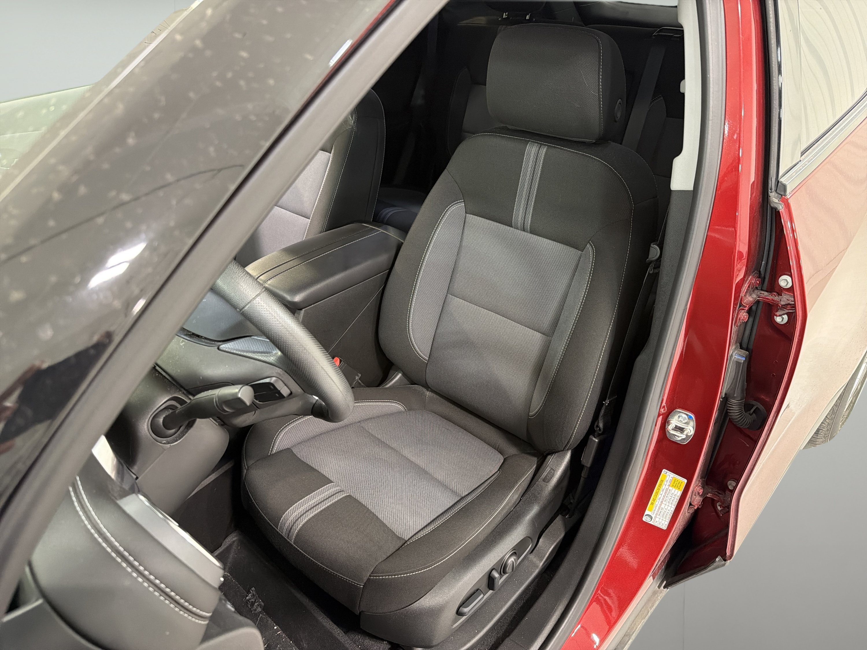 Used 2024 Chevrolet Blazer LT w/ Convenience Package FWD image 10