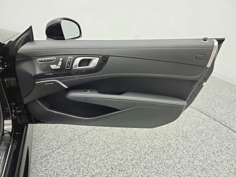 Used 2019 Mercedes-Benz SL 450 image 27