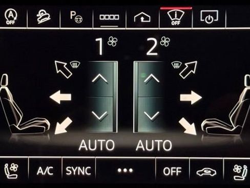 Used 2024 Audi SQ8 Prestige w/ Prestige Package image 60