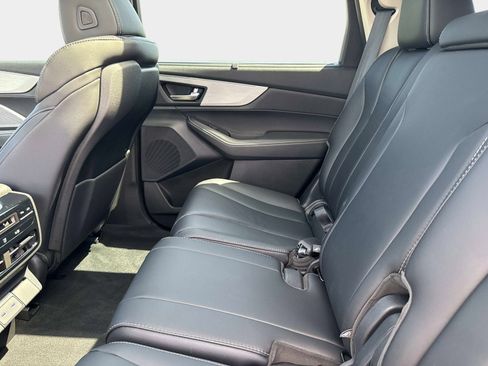 Used 2024 Acura MDX FWD w/ Technology Package image 13