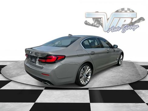 Used 2021 BMW 530i xDrive w/ Convenience Package AWD/4WD image 5