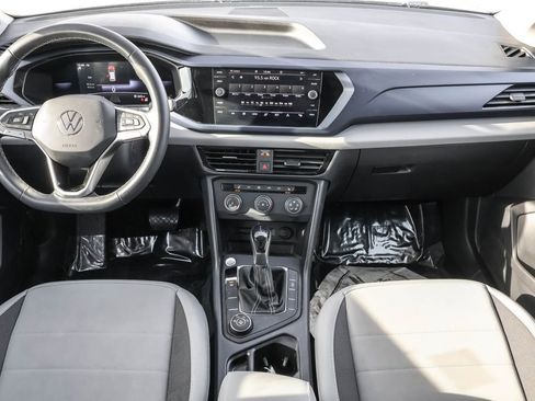 Certified 2022 Volkswagen Taos SE w/ IQ.Drive SE Package image 30