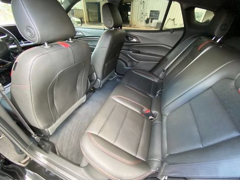 Used 2025 Chevrolet Trax RS w/ Driver Confidence Package FWD image 14