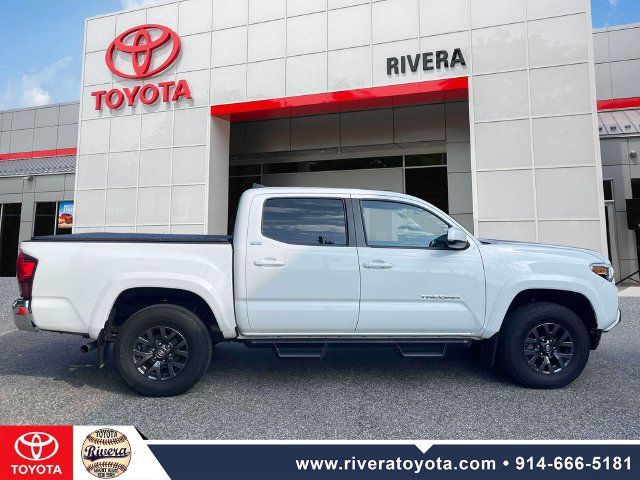 Used 2023 Toyota Tacoma SR5 AWD/4WD image 6