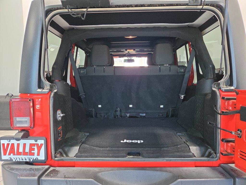 Used 2017 Jeep Wrangler Unlimited Sport w/ Quick Order Package 24S AWD/4WD image 12