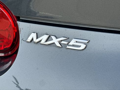 Used 2016 MAZDA MX-5 Miata Grand Touring image 23