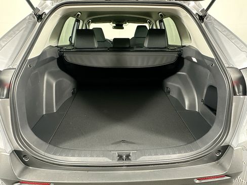 Used 2025 Toyota RAV4 LE image 28