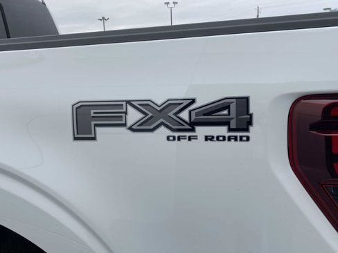 Used 2025 Ford F150 Lariat w/ Equipment Group 501A Mid image 7