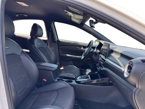 Used 2022 Kia Forte GT-Line FWD image 15