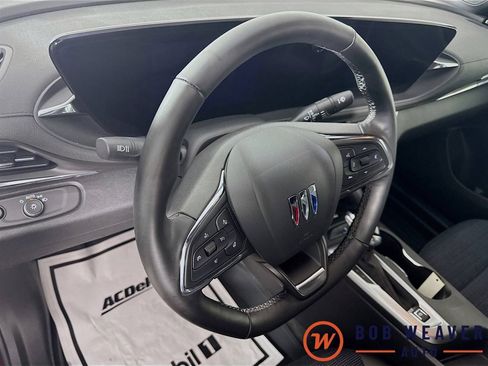Certified 2025 Buick Envista Preferred w/ Convenience I Package image 9