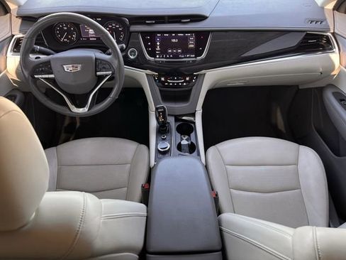 Certified 2022 Cadillac XT6 Premium Luxury w/ Technology Package image 13