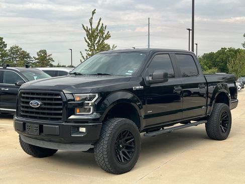 Used 2017 Ford F150 XL w/ Equipment Group 101A Mid RWD image 5