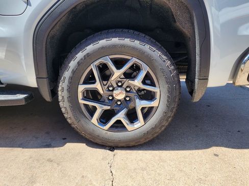 New 2026 GMC Sierra 1500 SLT w/ SLT Premium Plus Package image 52