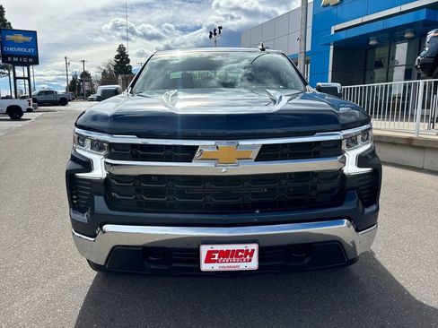 Used 2023 Chevrolet Silverado 1500 LT image 8
