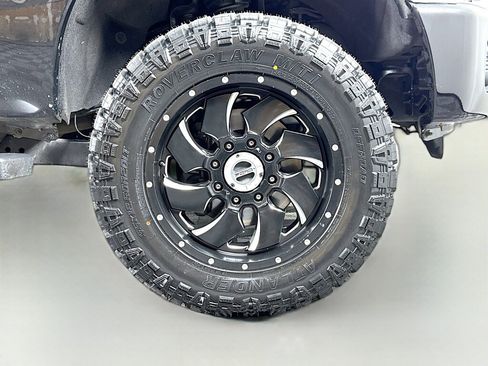 Used 2016 Ford F350 Platinum w/ Platinum Package image 51