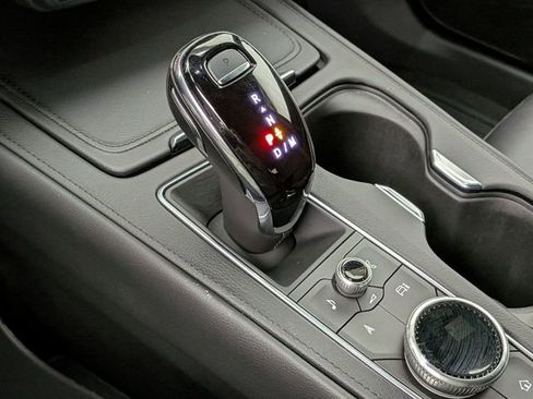 Certified 2024 Cadillac XT4 Sport w/ Technology Package image 16