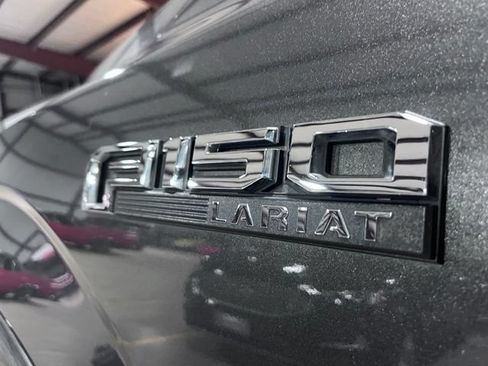 Used 2018 Ford F150 Lariat w/ Equipment Group 501A Mid AWD/4WD image 33