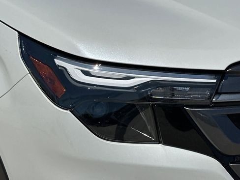 New 2026 Subaru Forester Premium AWD/4WD image 30