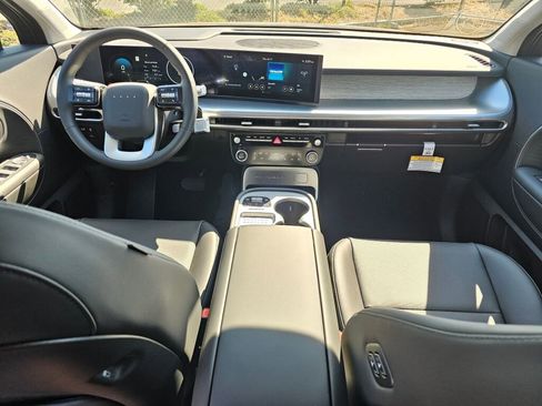 New 2026 Hyundai Ioniq 9 SEL image 15