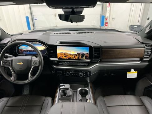 New 2026 Chevrolet Silverado 1500 High Country w/ Technology Package AWD/4WD image 10