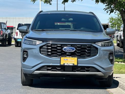 Certified 2024 Ford Escape ST-Line Select w/ Tech Pack #1 AWD/4WD image 10