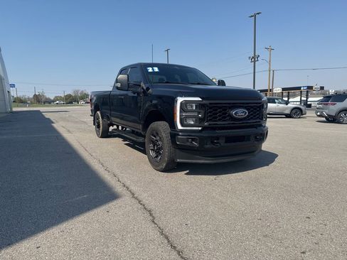 Used 2023 Ford F250 XL w/ STX Appearance Package image 1