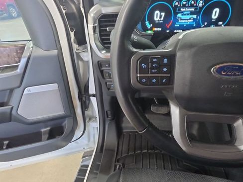 Used 2021 Ford F150 Lariat AWD/4WD image 16