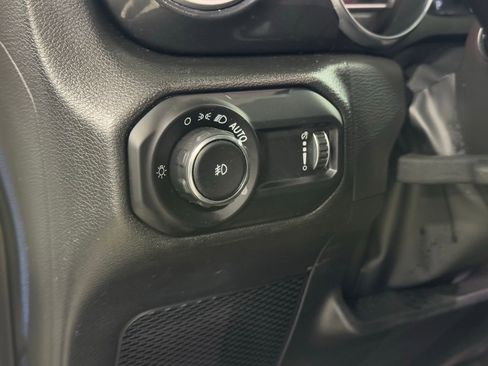 Certified 2023 Jeep Wrangler Unlimited Sahara image 18