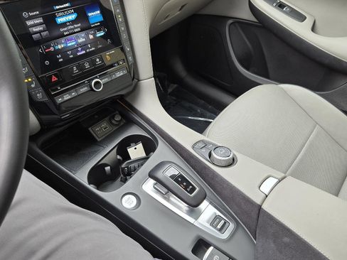 Certified 2023 INFINITI QX50 Sensory image 26