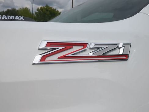 Used 2025 Chevrolet Silverado 2500 LTZ w/ LTZ Premium Package AWD/4WD image 33