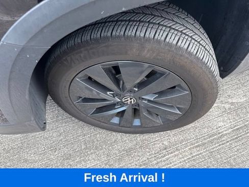 Used 2024 Volkswagen Taos S FWD image 21