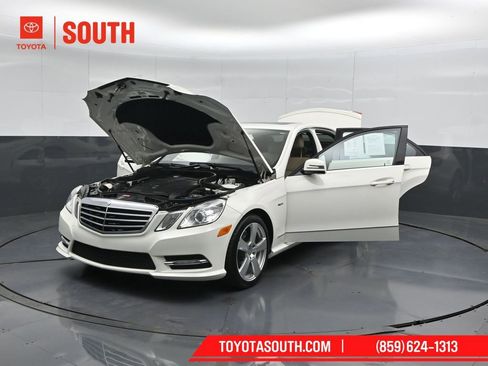 Used 2012 Mercedes-Benz E 350 4MATIC Sedan image 56