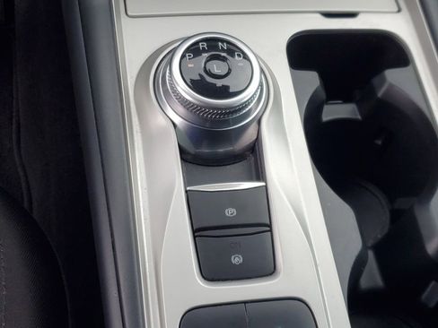 Used 2022 Ford Explorer XLT RWD image 27