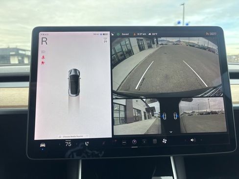 Used 2019 Tesla Model 3 Long Range image 26
