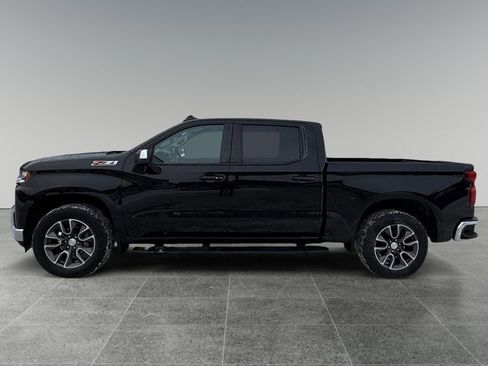 Used 2021 Chevrolet Silverado 1500 LT w/ All Star Edition Plus image 2