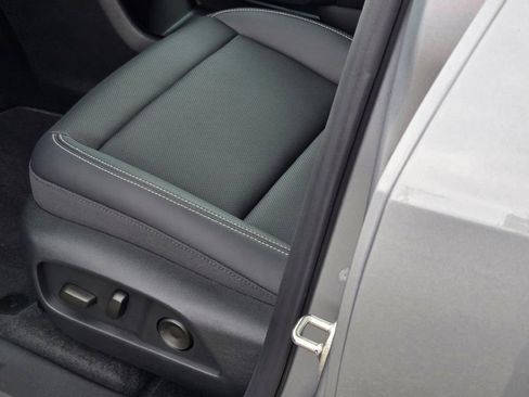 New 2026 GMC Terrain Elevation w/ Elevation Premium Package FWD image 9