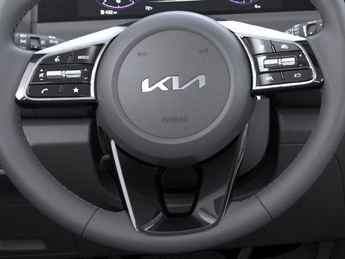 New 2026 Kia Seltos EX FWD image 30