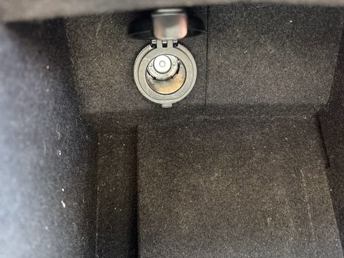 Used 2018 Subaru Outback 2.5i Premium image 38