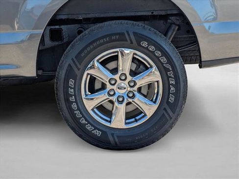 Used 2020 Ford F150 XLT w/ Equipment Group 302A Luxury AWD/4WD image 21
