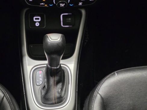 Used 2020 Jeep Compass Latitude w/ Popular Equipment Group image 13