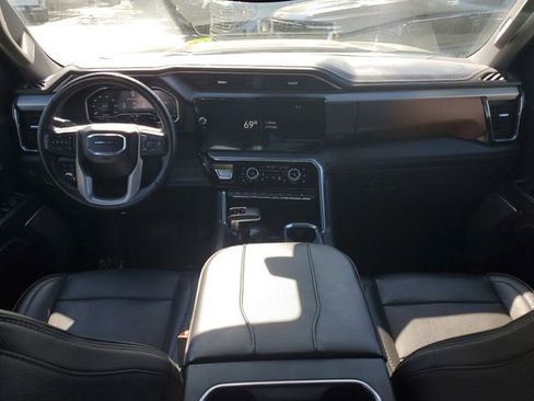 Used 2023 GMC Sierra 1500 Denali image 12