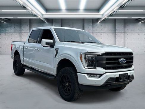 Used 2022 Ford F150 Lariat w/ Equipment Group 502A High AWD/4WD image 3
