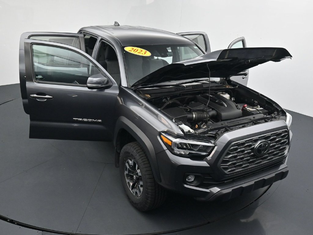 Used 2023 Toyota Tacoma TRD Off-Road AWD/4WD image 39