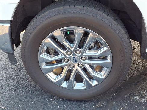 Certified 2024 Ford F150 Lariat w/ Equipment Group 502A High image 14