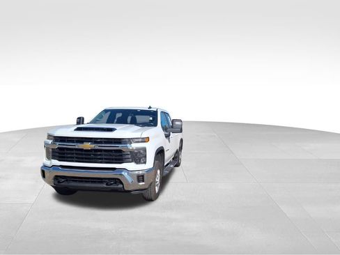 Certified 2024 Chevrolet Silverado 2500 LT image 4
