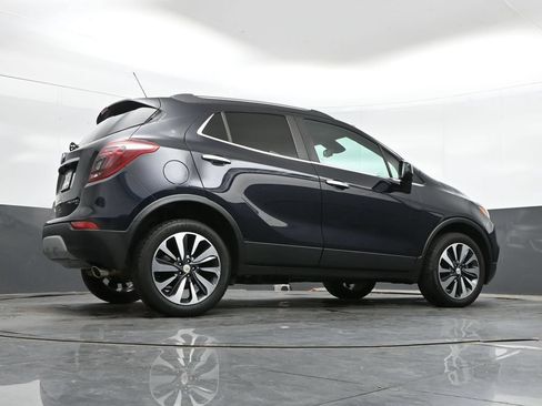 Used 2021 Buick Encore Preferred AWD/4WD image 39
